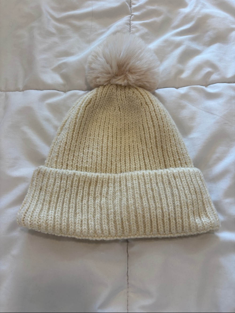 Fabletics Cream Knit Pom Beanie